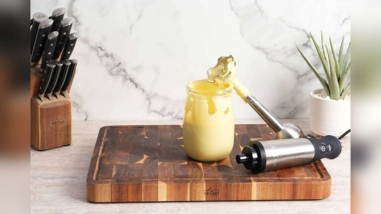 How Does Wood Cutting Board Affect Cooking Results at Home