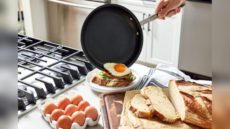 How to Use Frying Pan for Beginners at Home